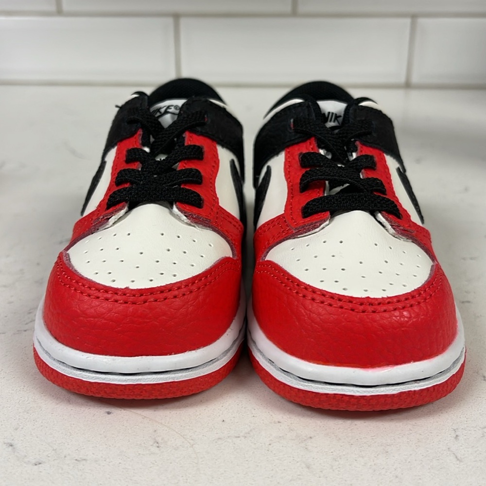 Nike Dunk Low NBA 75th Anniversary Chicago Toddler DC9562-100 Red Black Size 8 - Picture 14 of 16